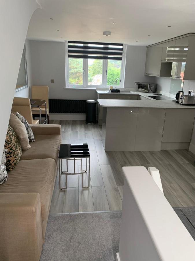 Cosy Beautiful One Bedroom Flat Доркинг Экстерьер фото